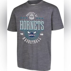 (NWT) Ultra Game NBA Official Standard Mad Props Charlotte Hornets T-Shirt